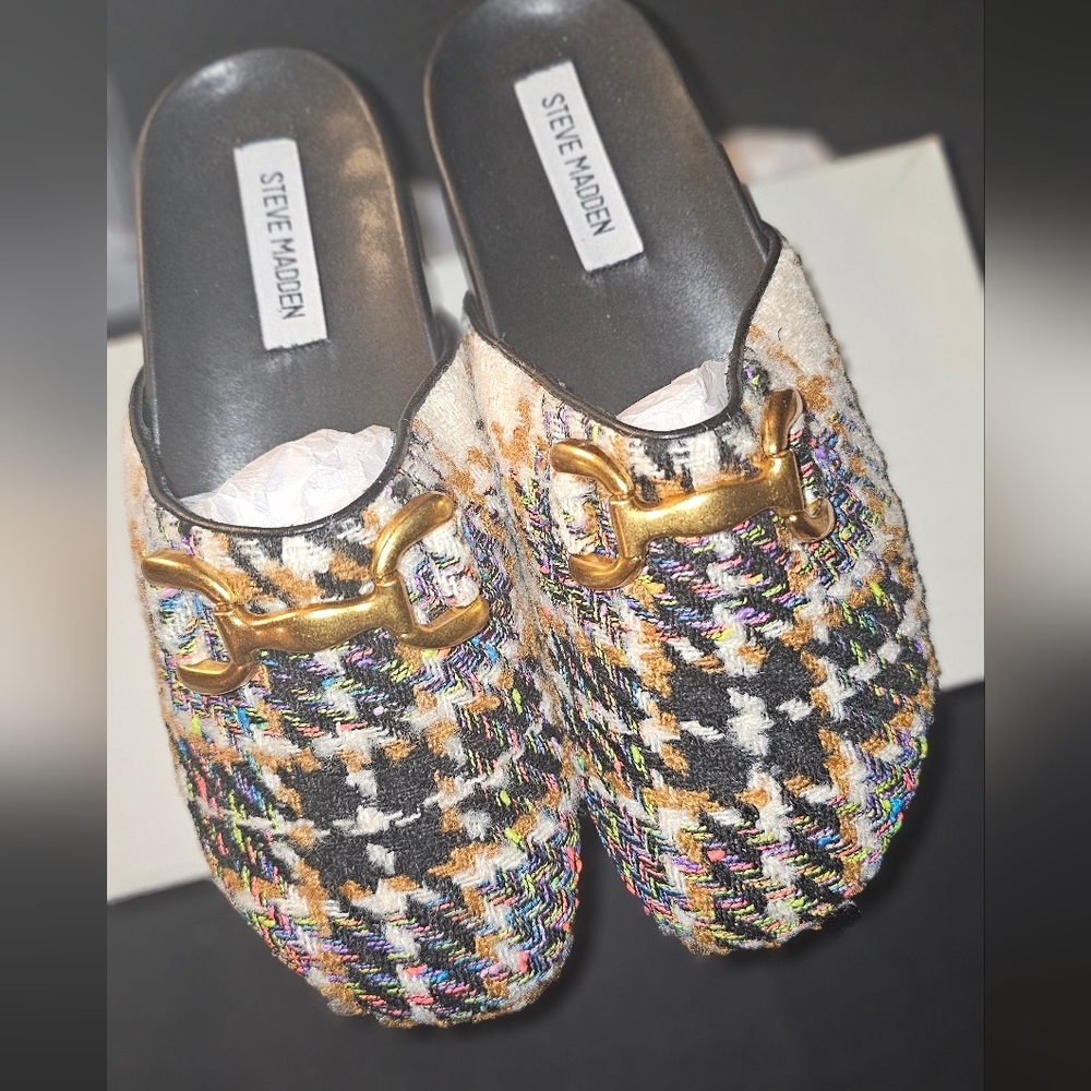 Steve Madden Black and Gold Mules with Rounded Toe